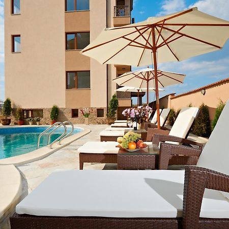 Stanny Court Aparthotel Nessebar Chambre photo
