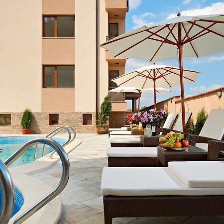 Stanny Court Aparthotel Nessebar Extérieur photo