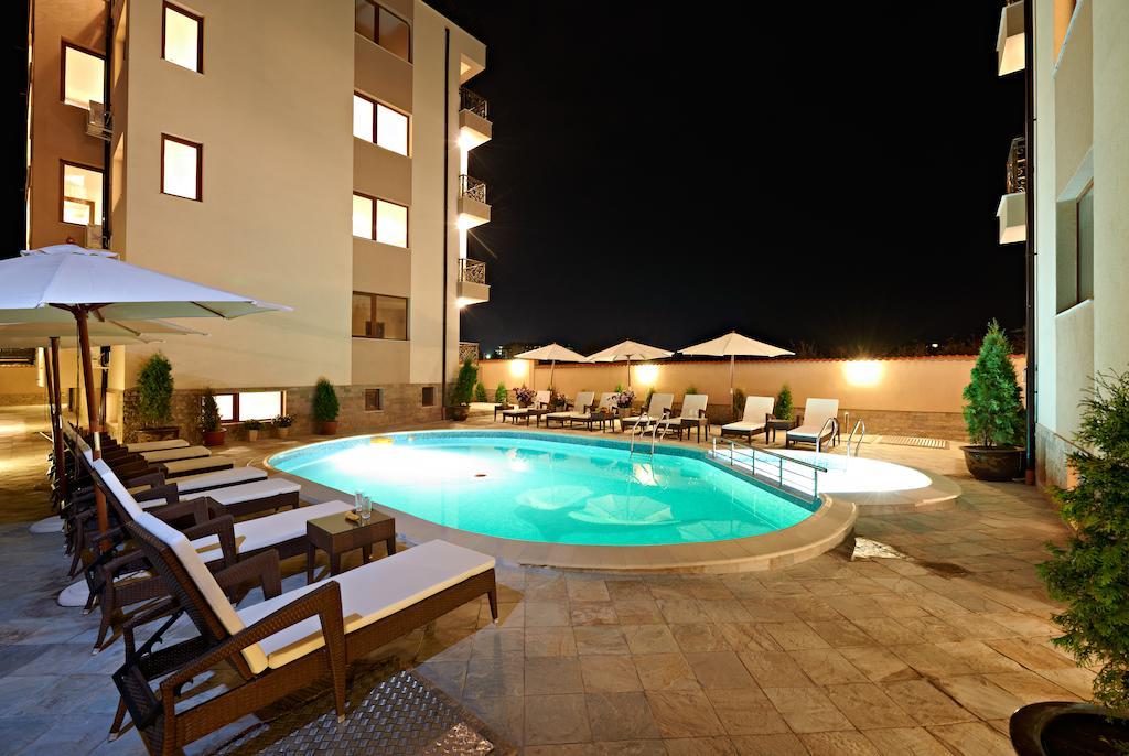 Stanny Court Aparthotel Nessebar Chambre photo