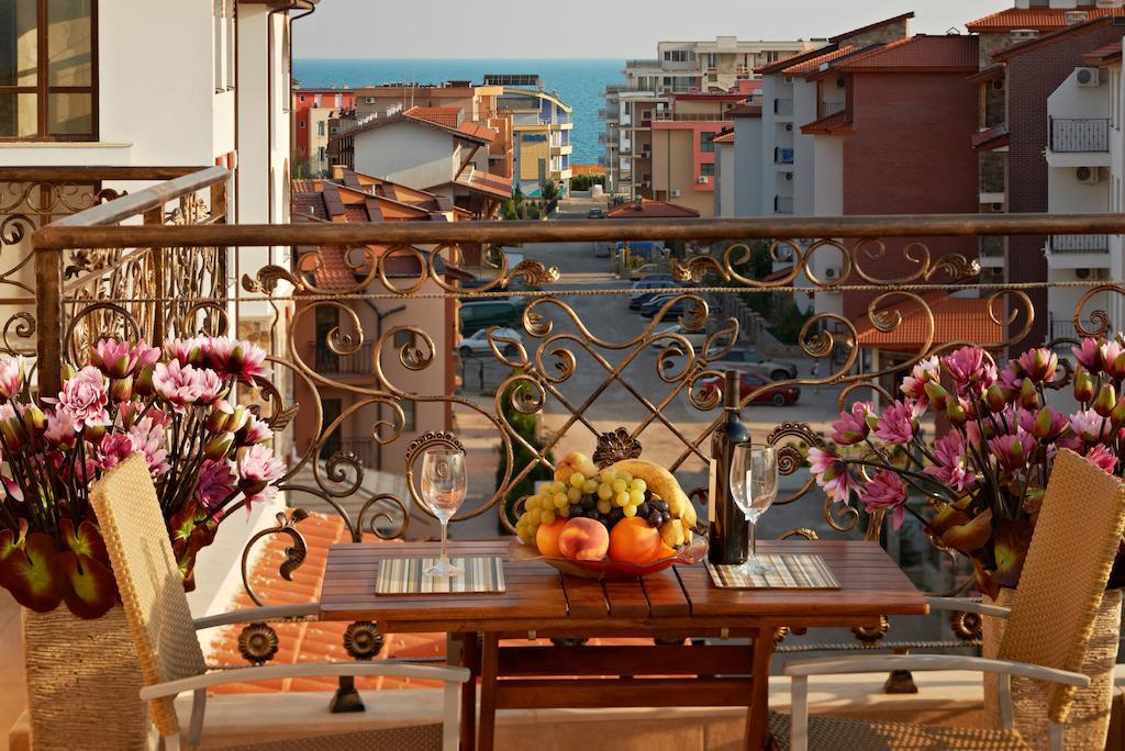 Stanny Court Aparthotel Nessebar Chambre photo