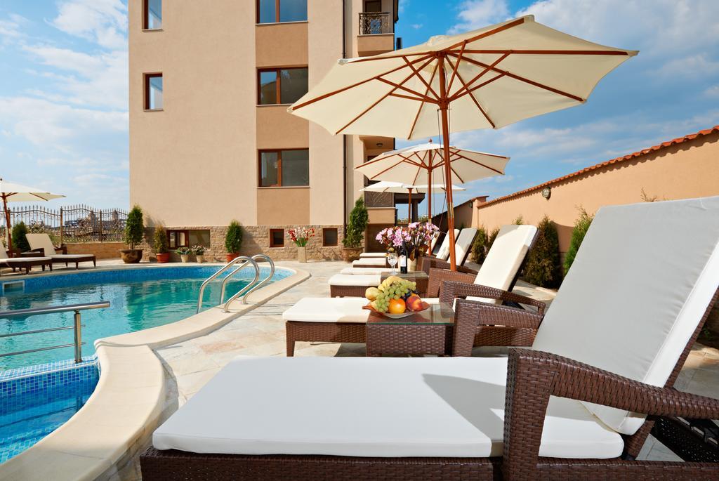 Stanny Court Aparthotel Nessebar Chambre photo